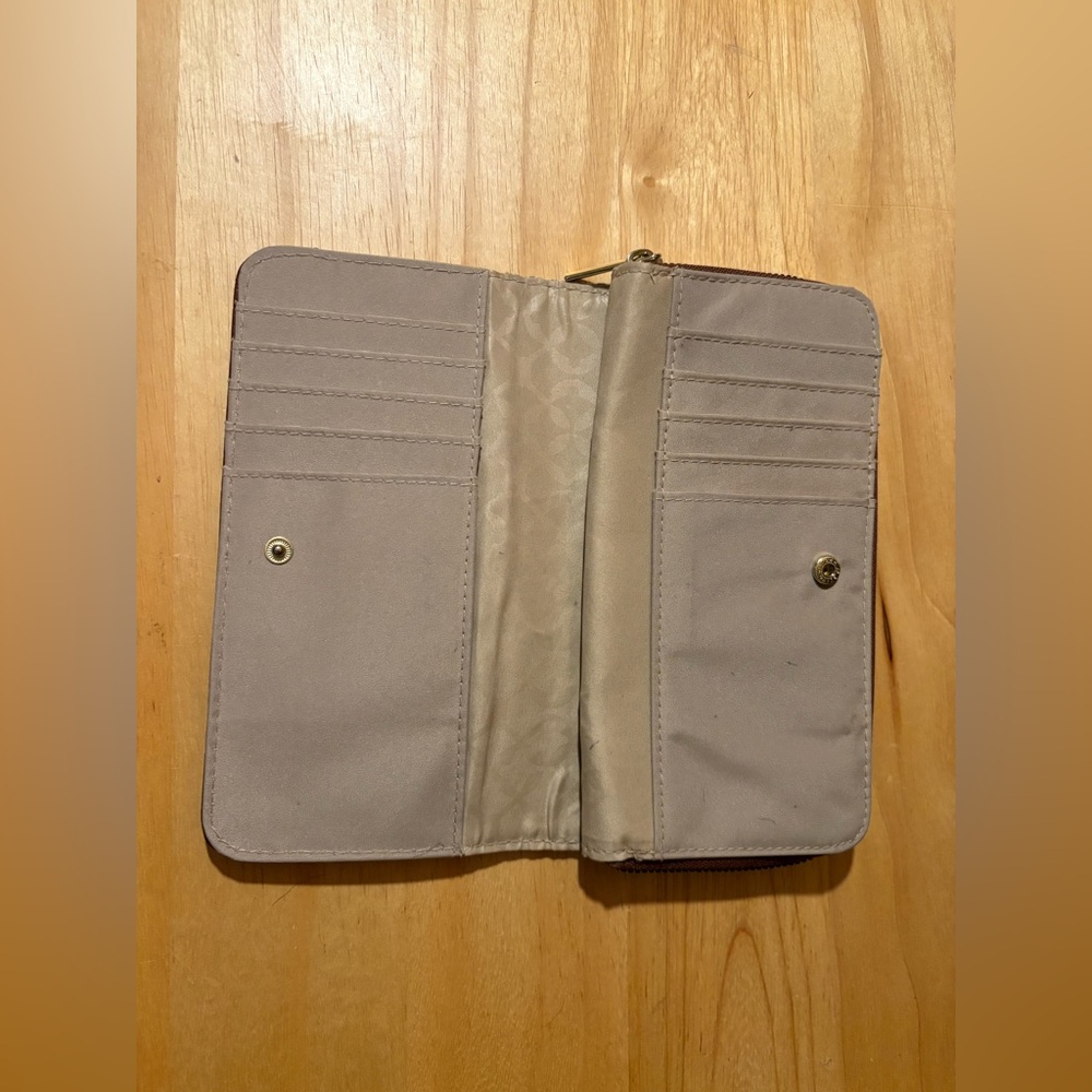 Neutral Stripe Zip Around Wallet Brown Trim Canvas Clutch - Picture 3 of 8